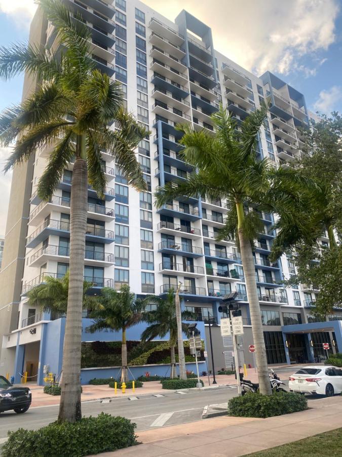 Downtown Doral, Florida. New Condo Style Resort. Екстер'єр фото
