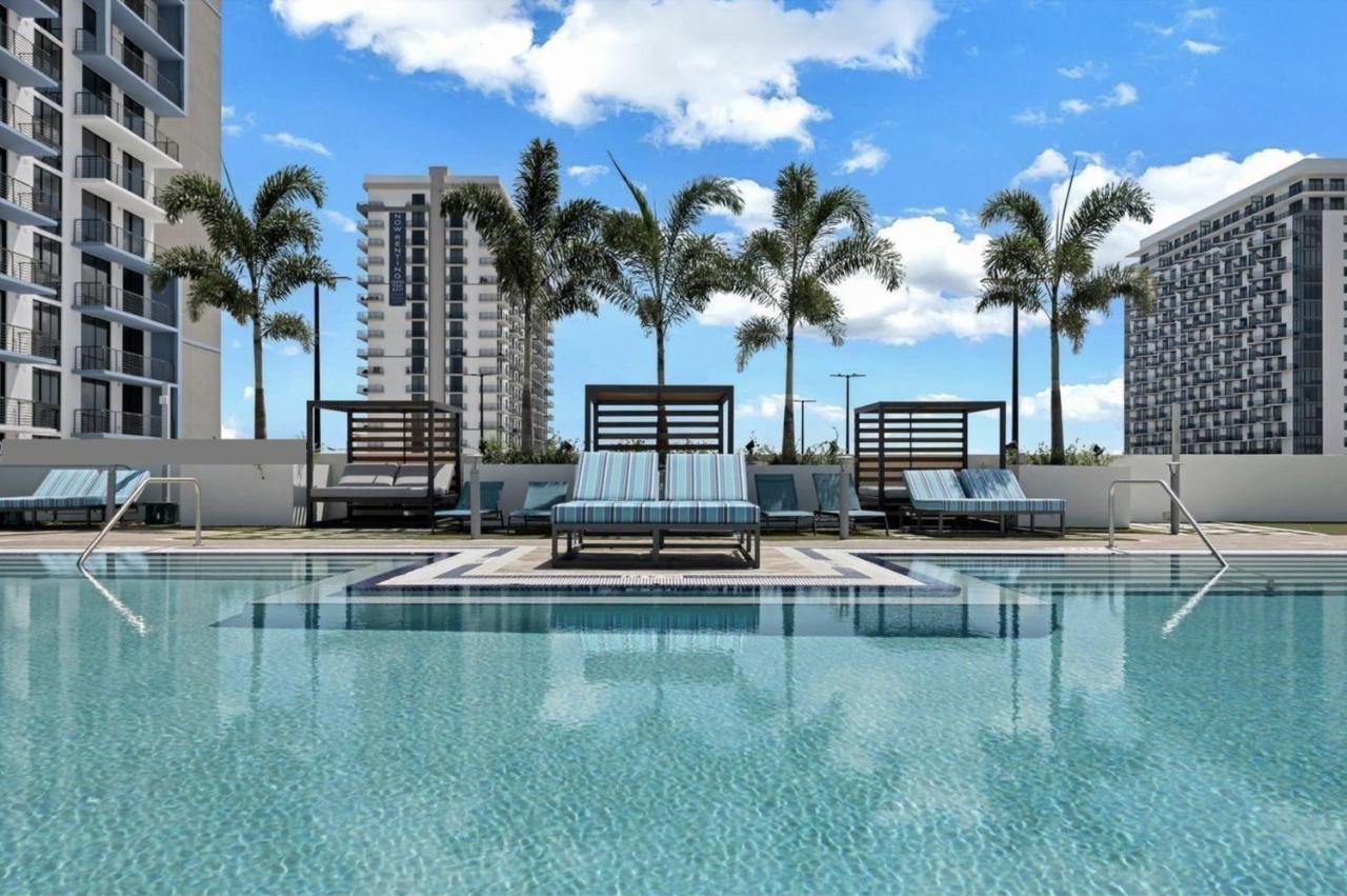 Downtown Doral, Florida. New Condo Style Resort. Екстер'єр фото