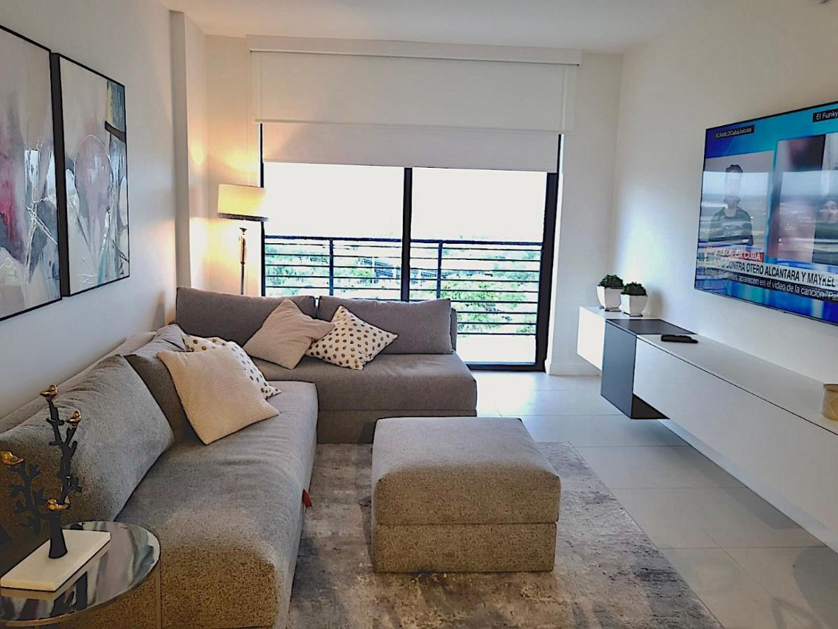 Downtown Doral, Florida. New Condo Style Resort. Екстер'єр фото