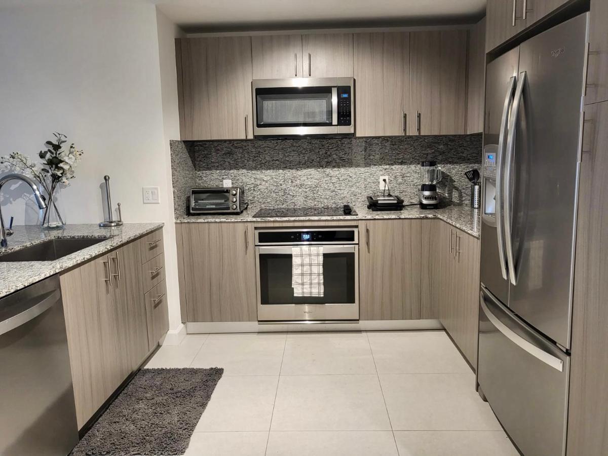 Downtown Doral, Florida. New Condo Style Resort. Екстер'єр фото